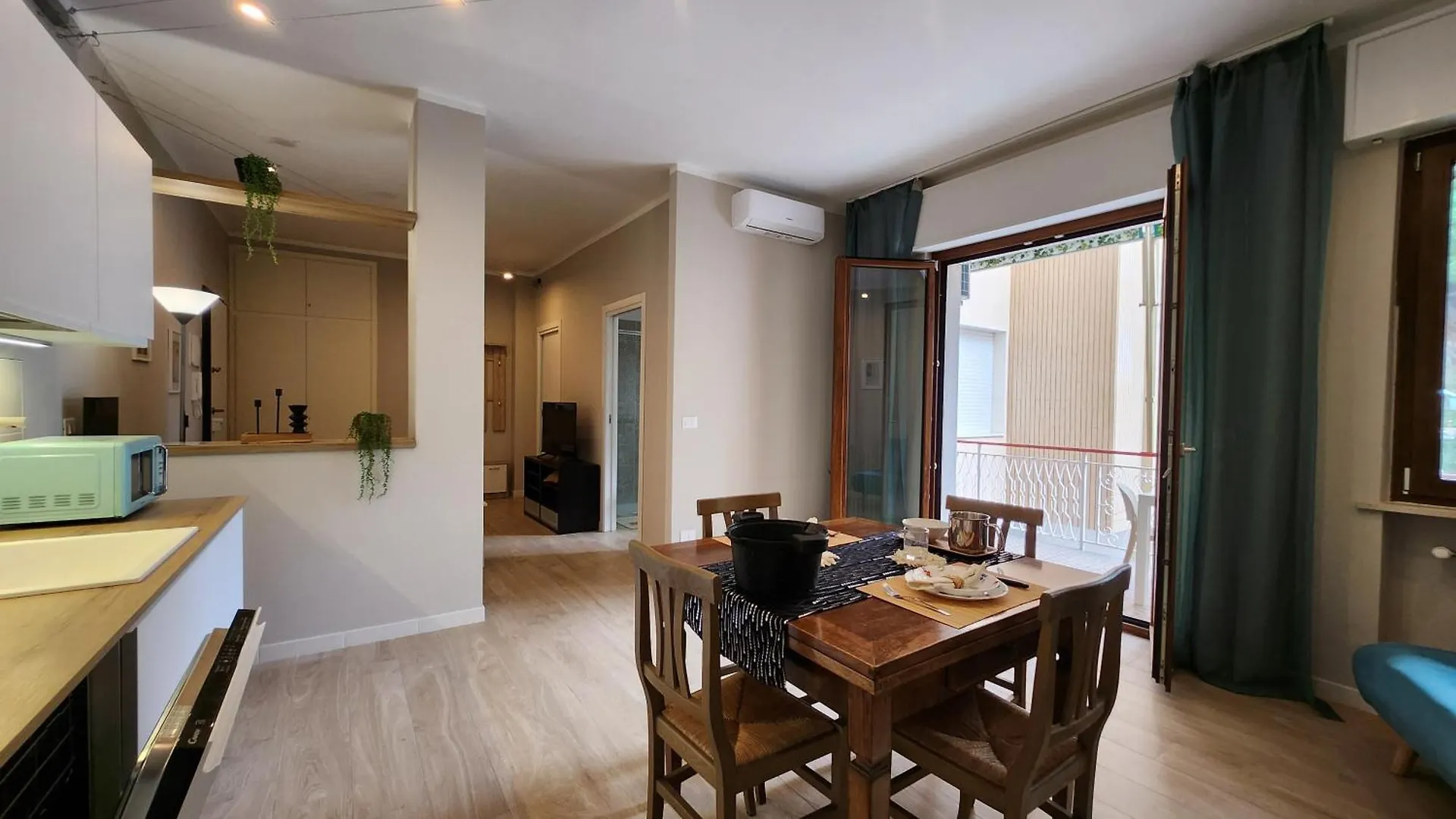 Ferienwohnung 200M From The Sea, New Flat With Ac And Wifi Loano Italien